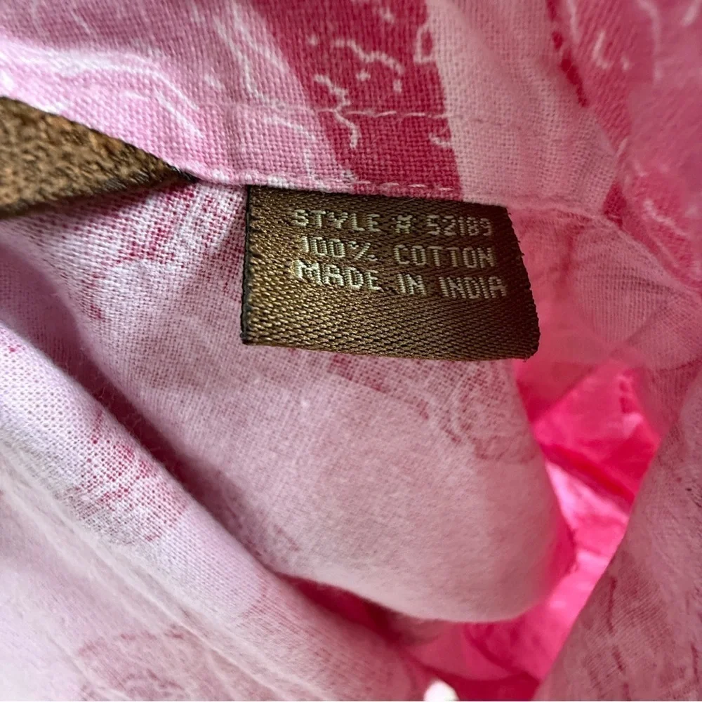 WALLS Girl’s Pink Camouflage Button-Up Shirt S Long Sleeve Ranchwear Gem Snaps